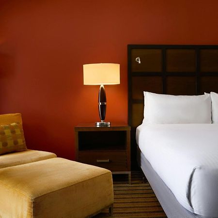 Renaissance Caracas La Castellana Hotel Екстериор снимка