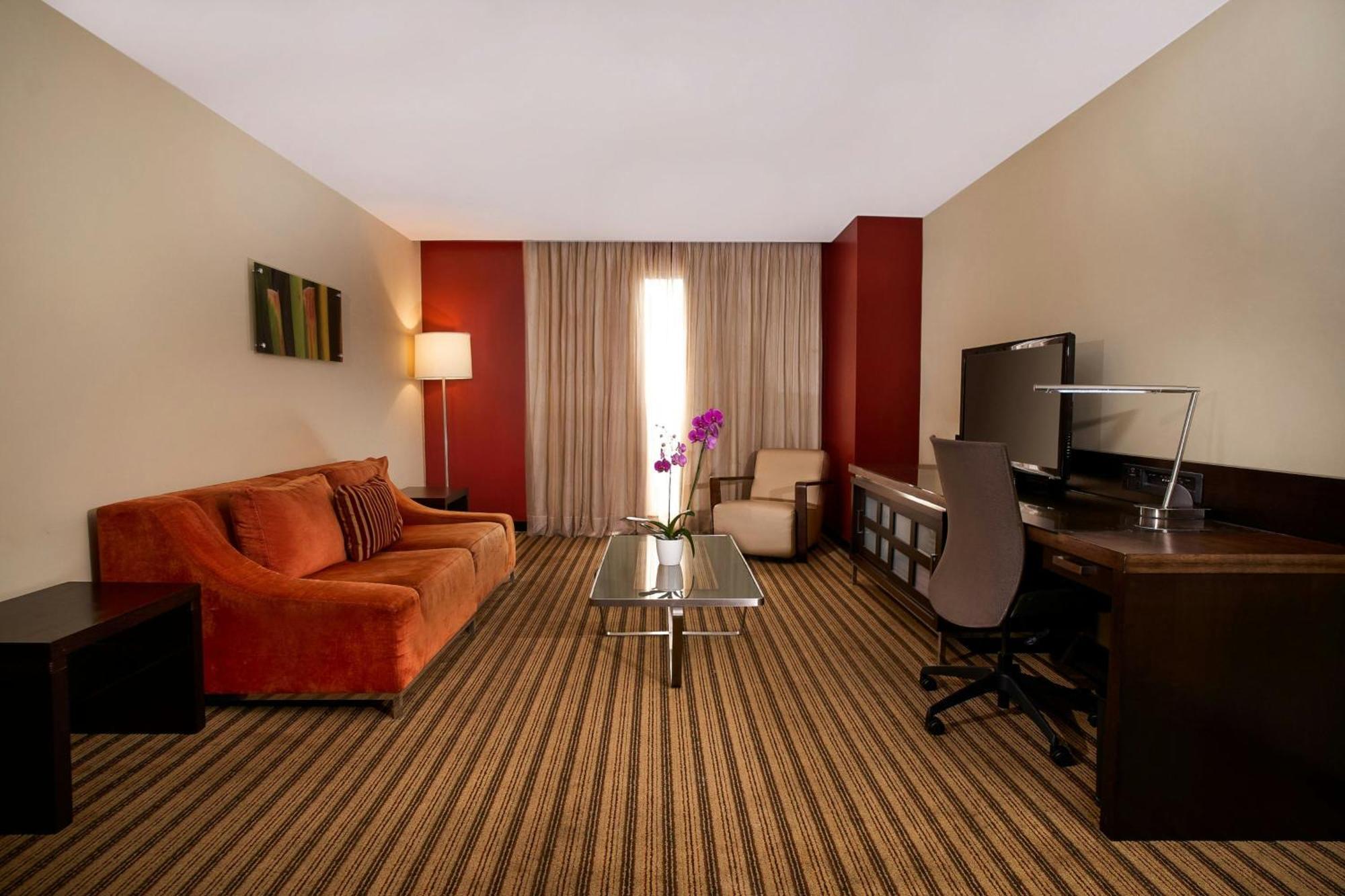 Renaissance Caracas La Castellana Hotel Екстериор снимка