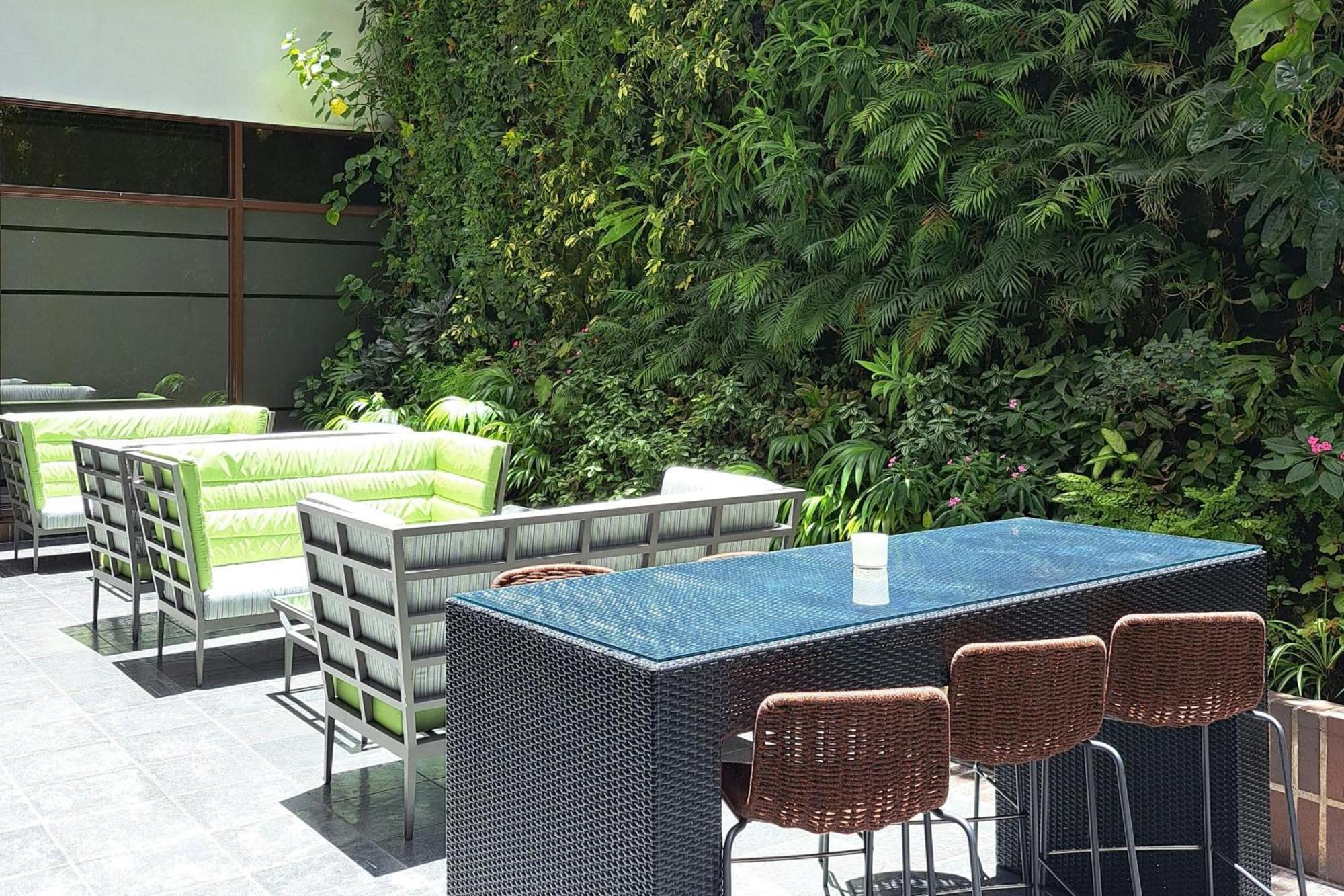 Renaissance Caracas La Castellana Hotel Екстериор снимка
